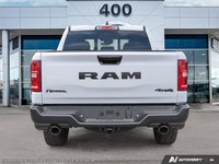 Welcome to 400 Chrysler Dodge Jeep Ram. 5.7L HEMI V-8 engine - 4x4 drivetrain - Advanced infotainmen... (image 5)