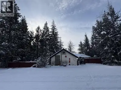 Your lake life is waiting! Check out this turn key cabin overlooking Cluculz lake, with running wate...