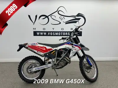 -Financing Available Super rare & clean example of Enduro history. STREET LEGAL. LOW KM&HRS The 2009...