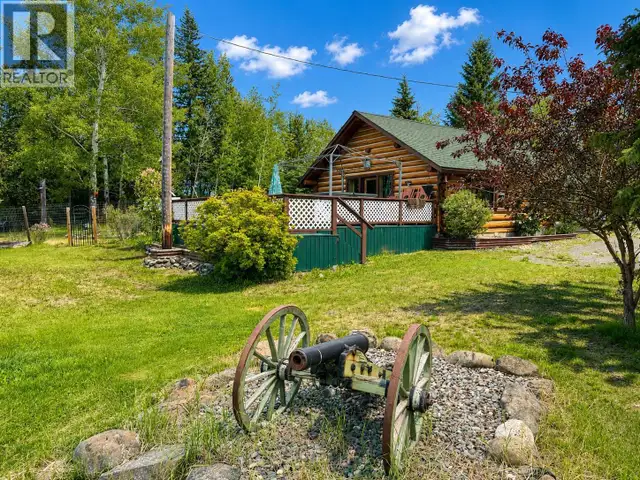 6273 MOOSE POINT DRIVE 70 Mile House, British Columbia in Houses for Sale in Kamloops - Image 41