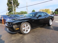 R/T Classic Pkg - BLACK ON BLACK INT CALL FOR APPOINTMENT 100% CANADIAN VEHICLE Visit Our Website @... (image 3)