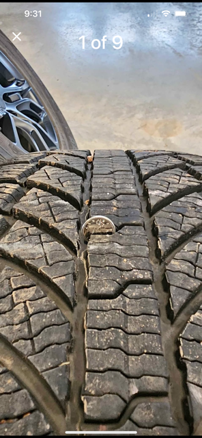 275/65/R18 General Grabber Winter tires and wheels from a 2024 Jeep Sahara Wrangler, used one winter...