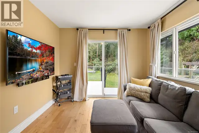 976 Lands End Rd North Saanich, British Columbia in Houses for Sale in Victoria - Image 17