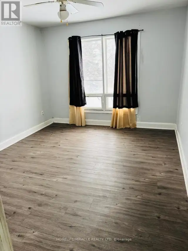 12084 HURONTARIO STREET Brampton (Snelgrove), Ontario in Long Term Rentals in Mississauga / Peel Region - Image 6