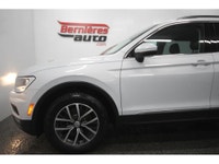 Volkswagen Tiguan Comfortline AWD 2019 avec moteur 2.0 TSI turbo developpant 184 HP et transmission... (image 5)