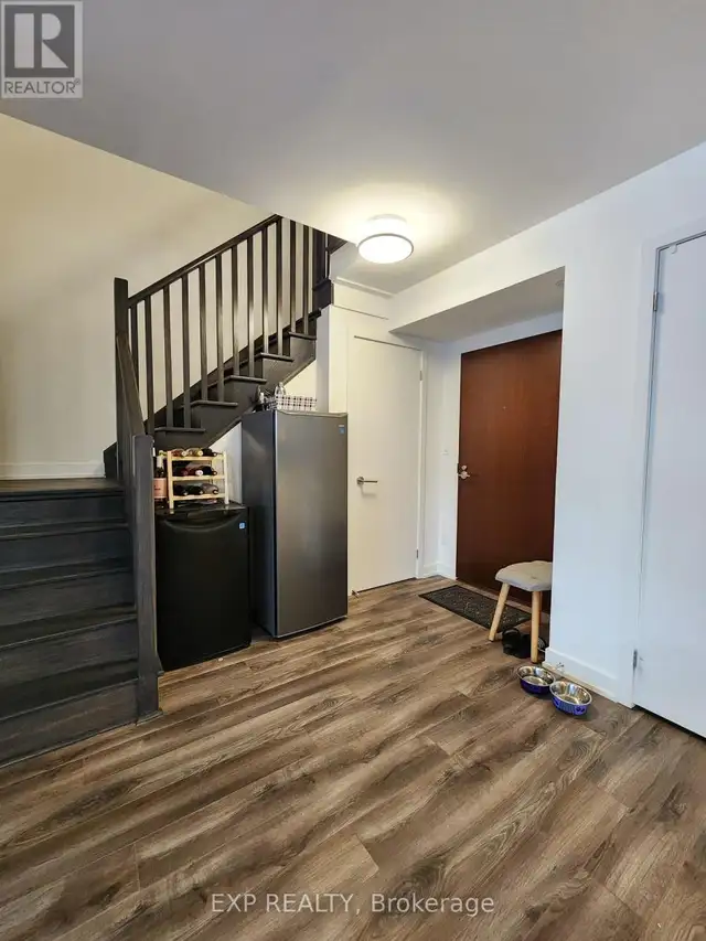 7 - 106 VARNA DRIVE Toronto (Englemount-Lawrence), Ontario in Long Term Rentals in City of Toronto - Image 6