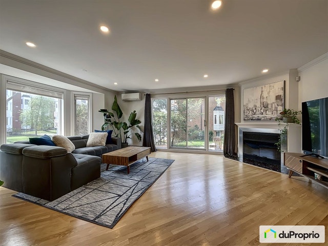$849,000 - Townhouse for sale in St-Lambert — photo 2