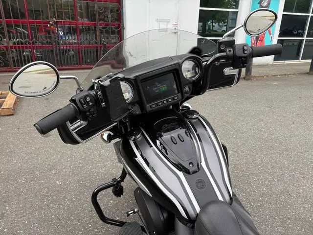 2020 Indian Motorcycle CHIEFTAIN in Street, Cruisers & Choppers in Delta/Surrey/Langley - Image 8