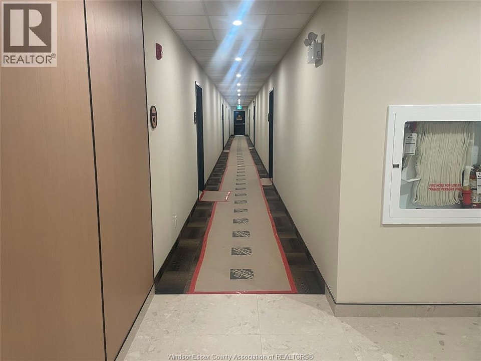 4300 LAURIER PARKWAY Unit# 617 LaSalle, Ontario 2