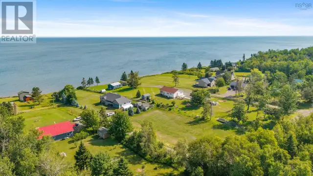 98 Ocean Front Drive Gulf Shore, Nova Scotia in Houses for Sale in New Glasgow - Image 9