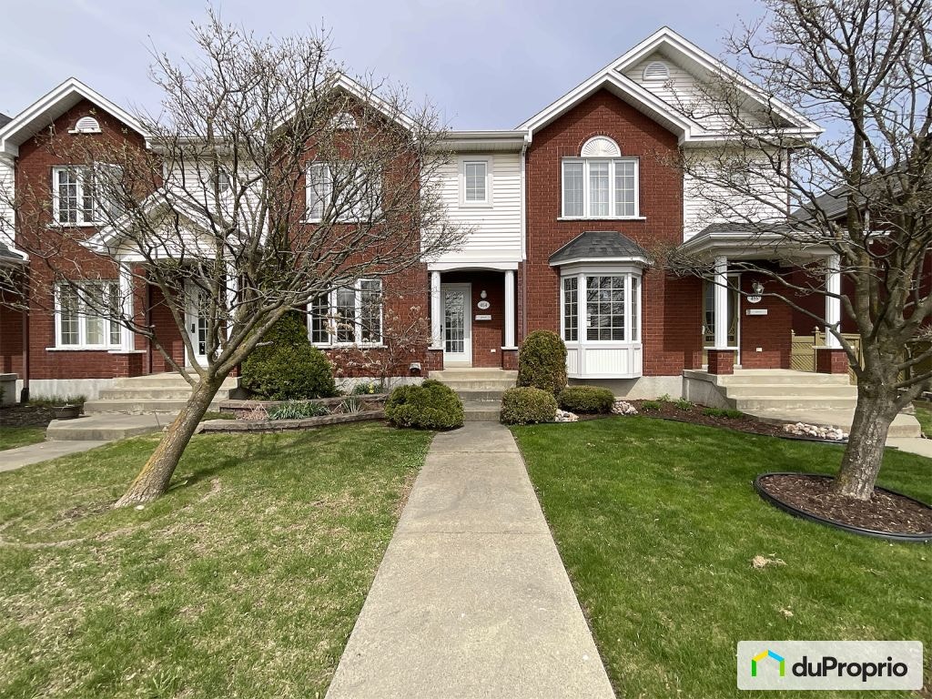 $349,000 - Townhouse for sale in Drummondville (Drummondville) — photo 1
