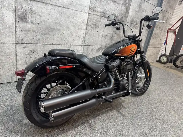 2021 Harley-Davidson FXBBS Street Bob 114 ABS in Sport Touring in Saguenay - Image 5
