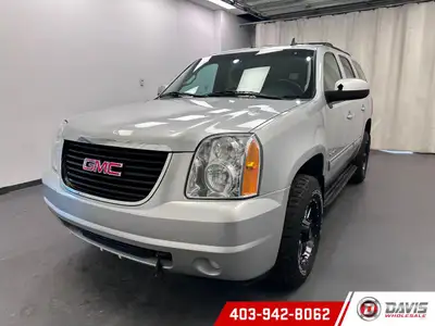 WAS: $12995 NOW: $11005 plus taxes and licensing fees2014 GMC Yukon SLE 4x4!! Rare 9 seater! 304,890...