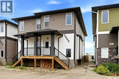 Welcome to #5-3960 7th Ave E! As you step into this bright and inviting 1,285 sq. ft. two-storey sem...