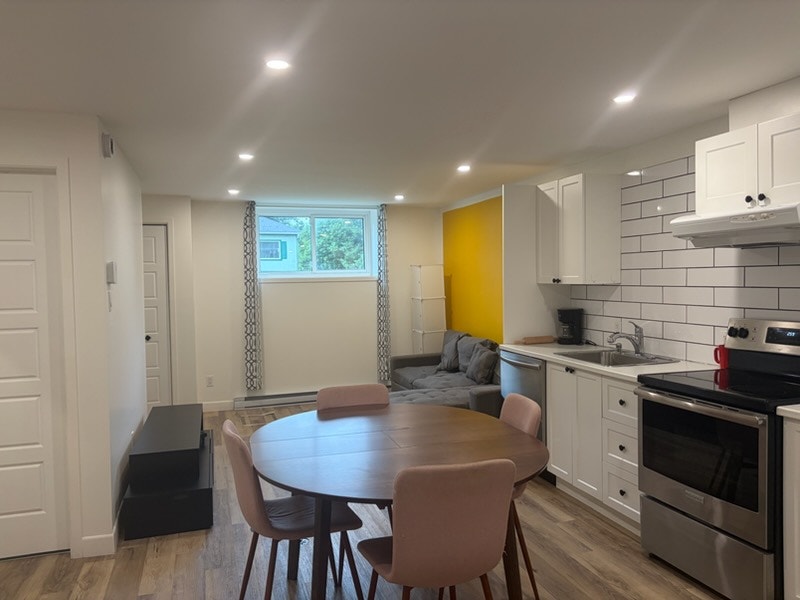 947 Boulevard Pie-XII — photo 1