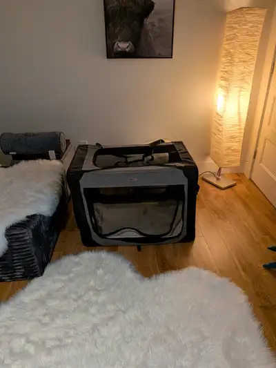 Tente pour chien portative qui fait une cage aussi, View more