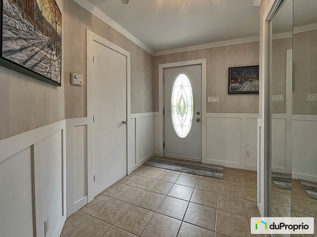 $695,000 - 2 Storey for sale in St-Charles-Borromée — photo 2