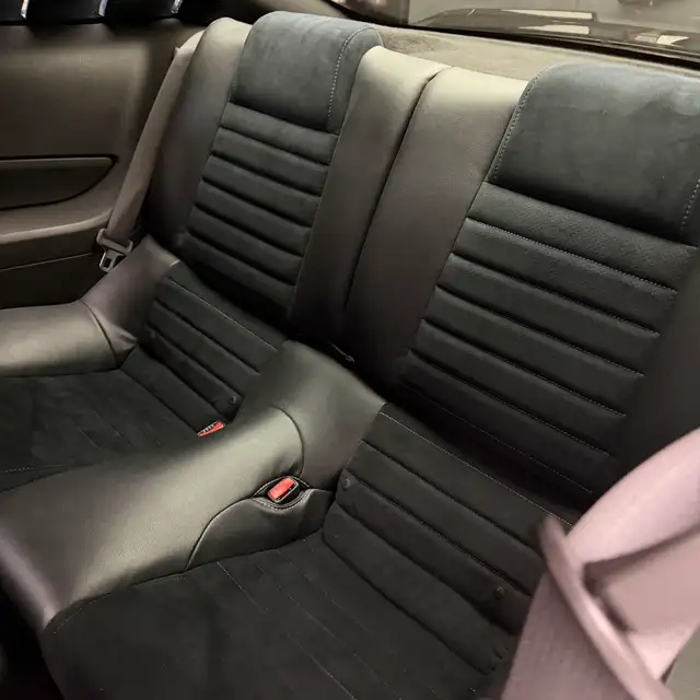 2009 Ford Mustang6050330685793996820