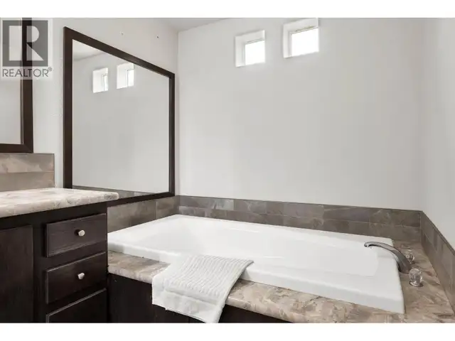 2804 Auldgirth Road Clearwater, British Columbia in Land for Sale in Kamloops - Image 26