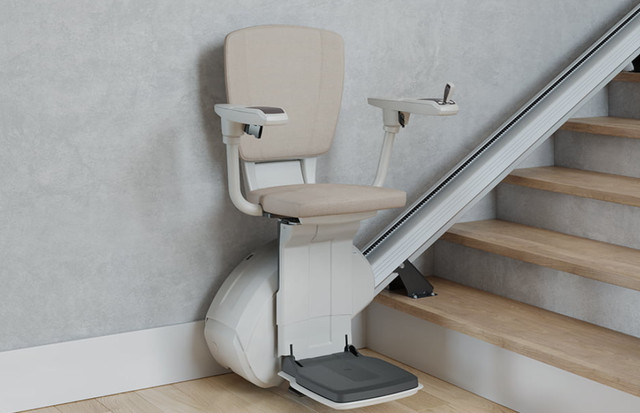 Shield Stairlifts - New stairlifts starting at 2999$ in Other in Oakville / Halton Region - Image 3