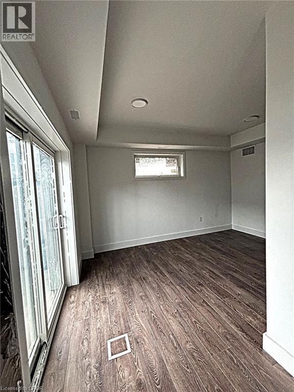 6638 MCLEOD Road Unit# 115 Niagara Falls, Ontario 5