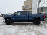 *About This Used Chevrolet Silverado 2500HD for sale in Alberta* This Chevrolet Silverado 2500HD boa... (image 2)