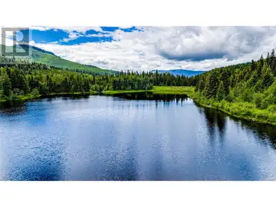 107.24 acres for sale with about 300m of waterfront on Charcoal Lake! The lake on this parcel is pri...
