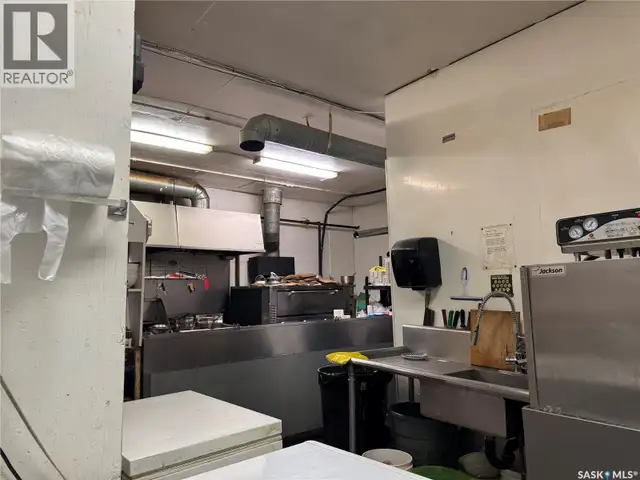 229 Centre STREET Assiniboia, Saskatchewan in Commercial & Office Space for Sale in Moose Jaw - Image 14
