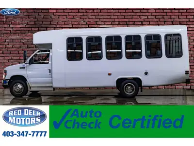 **ACCIDENT FREE - MECHANICALLY CERTIFIED** 40,059 KM This 2008 Ford E-450 XLT 24 Passenger Bus is po...