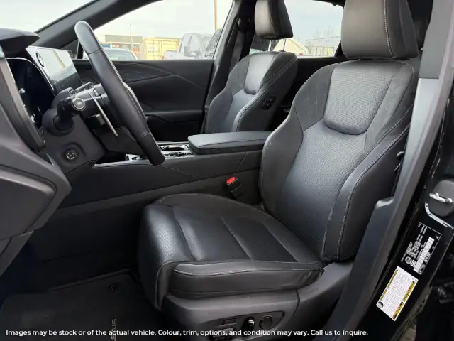 2024 Lexus RX in Cars & Trucks in Delta/Surrey/Langley - Image 12