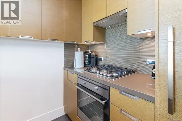 708 83 Saghalie Rd Victoria, British Columbia in Condos for Sale in Victoria - Image 12