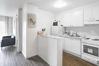 1 Month Free Rent Visitez notre site Web : https://www.capreit.ca/fr/appartements-a-louer/montreal-q... (image 7)