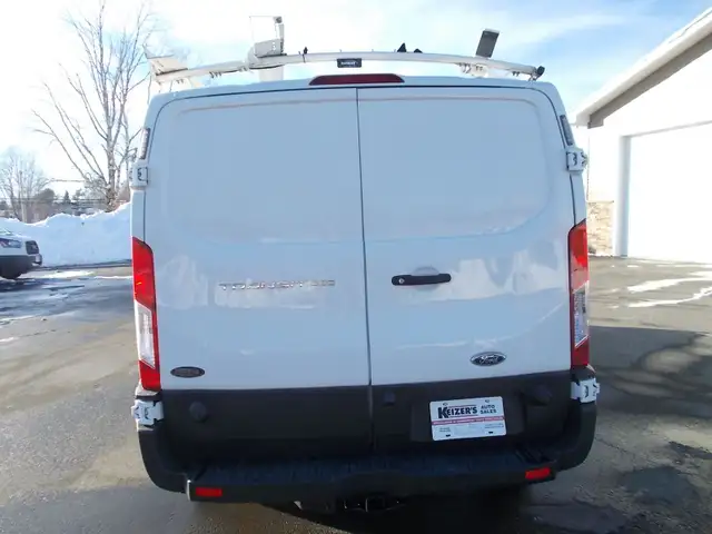 2020 Ford Transit Cargo Van T250 Low Roof in Cars & Trucks in Bedford - Image 5