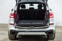 *English below* *Français:* Ce BMW X5 xDrive45e 2022, provenant d'un seul propriétaire ayant effectu... (image 6)