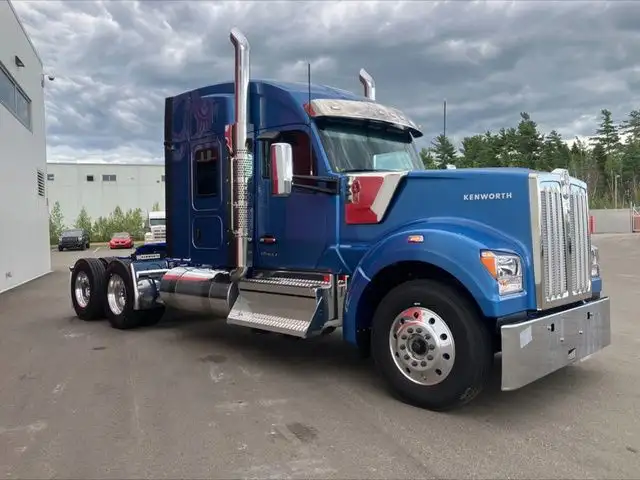 2026 KENWORTH W990 in Heavy Trucks in Moncton - Image 3