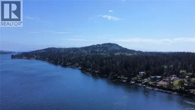 760 Lands End Rd North Saanich, British Columbia in Land for Sale in Victoria - Image 12