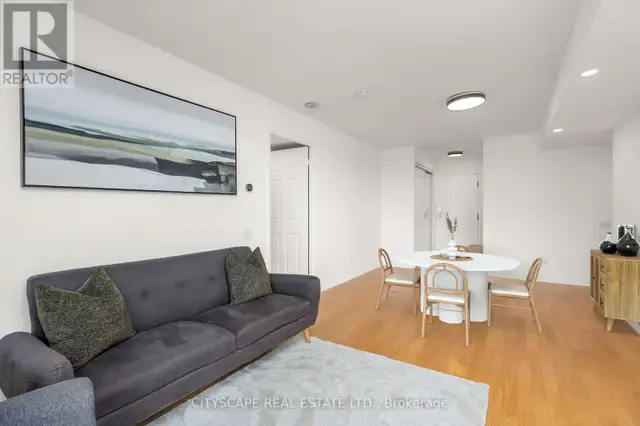 503 - 5 EMERALD LANE Vaughan (Crestwood-Springfarm-Yorkhill), On62863316433282124