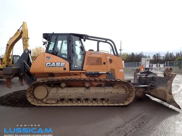 2014 Case 1650M in Heavy Equipment in Longueuil / South Shore - Image 5