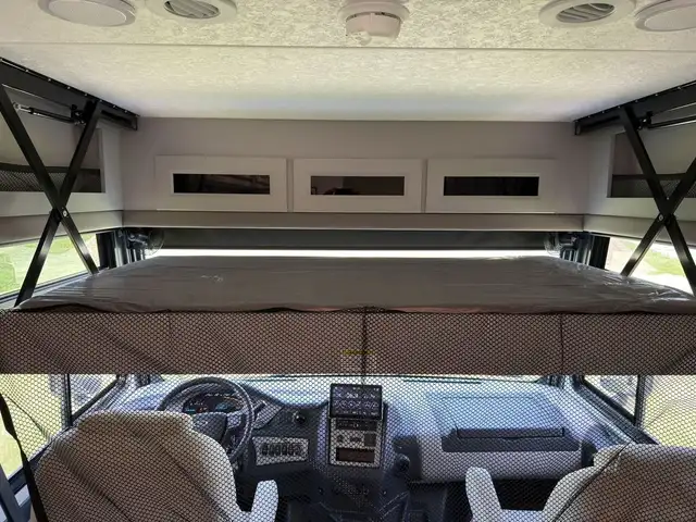 2026 Coachmen Mirada 29FW Motorisé classe A 2026 Coachmen Mirada in RVs & Motorhomes in Lanaudière - Image 10