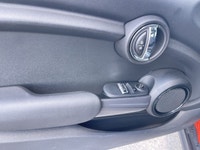 This 2020 Mini Cooper 3 door is a fun and practical choice! With heated seats, a large dual pane sun... (image 4)