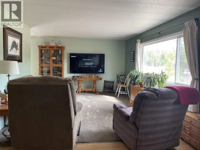 7008 HOLMES ROAD Lone Butte, British Columbia in Houses for Sale in 100 Mile House - Image 6