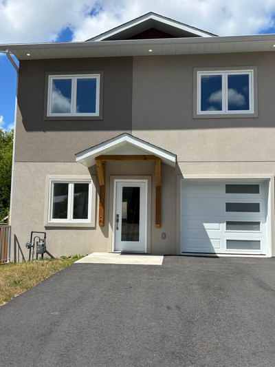 LOCATED IN HUNTSVILLE NEAR MAIN ST AND YONGE ST, Built in 2025, approx. 1,600 sq ft upper unit. Priv...