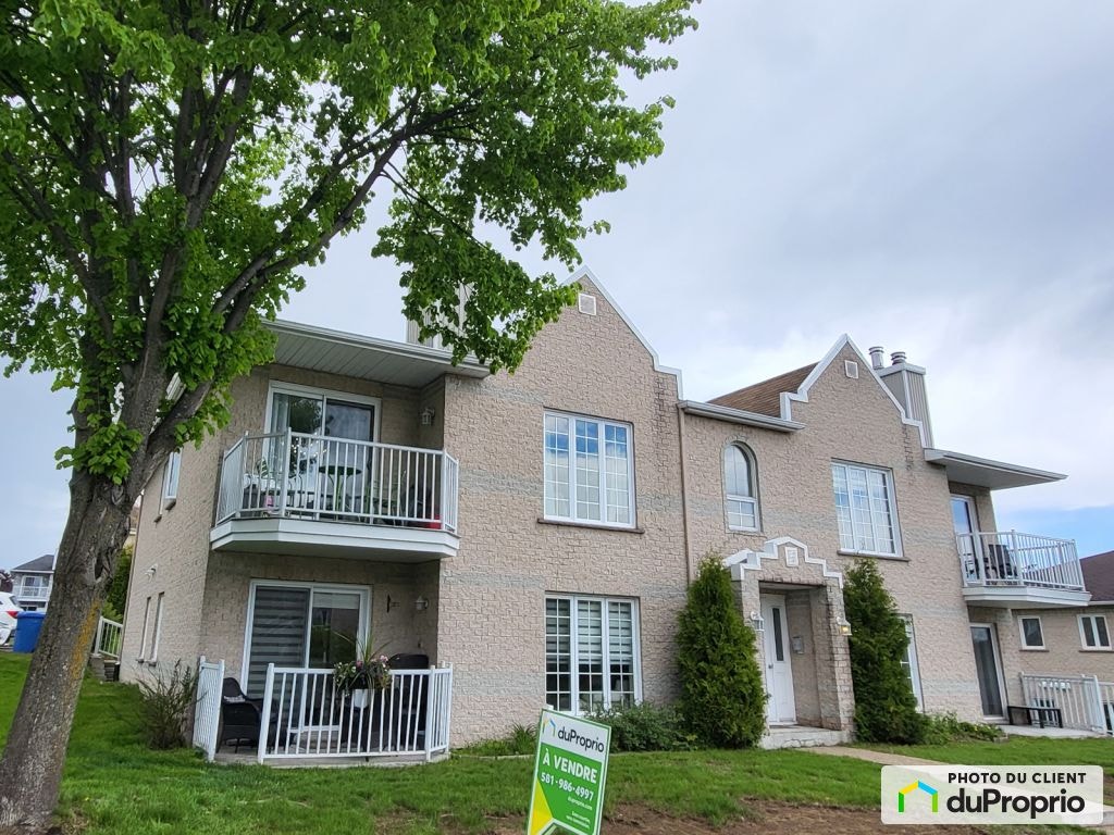 $279,900 - Condominium for sale in Charlesbourg — photo 2