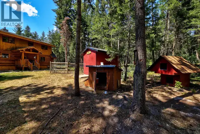 2943 PIVA Road Kamloops, British Columbia in Houses for Sale in Kamloops - Image 39