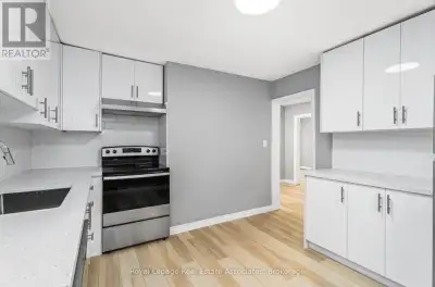 2 - 207 FAIRLEIGH AVENUE S Hamilton (St. Clair), Ontario