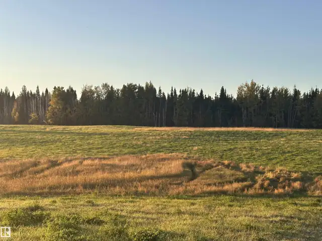 Range Road 225 @ township 612 Rural Thorhild County, Alberta in Land for Sale in Edmonton - Image 35