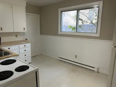 Available for occupany August1 this two bedroom top level of duplex features laminate floors through...