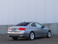 CARGET AUTOMOTIVE is thrilled to offer this 2013 BMW 3 Series 335i xDrive, a sporty luxury sedan pow... (image 6)