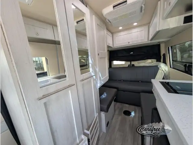 2026 Roadtrek Roadtrek SS Agile in RVs & Motorhomes in Edmonton - Image 12