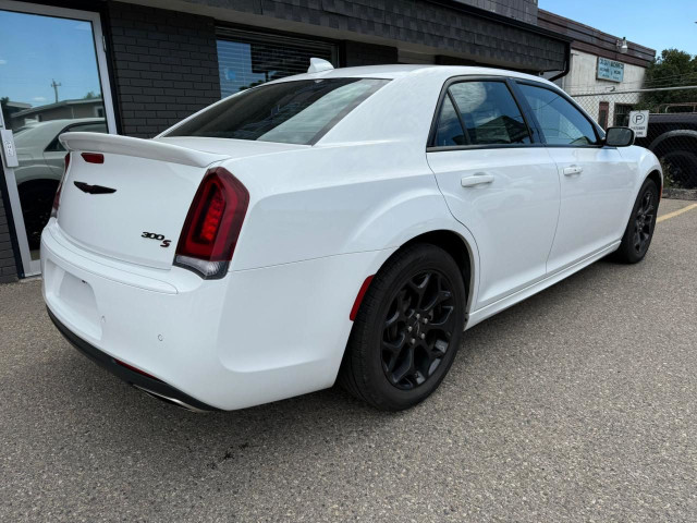 2023 Chrysler 300 S TRIM | ALL WHEEL DRIVE | FULLY LOADED in Cars & Trucks in Calgary - Image 3